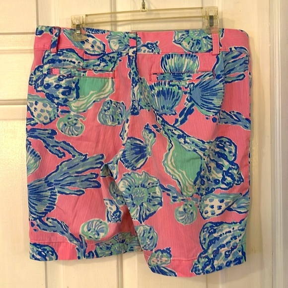 Women’s Lilly Pulitzer Chipper Bermuda Pink Pout Barefoot Princess Shorts Sz 12 - Picture 4 of 7